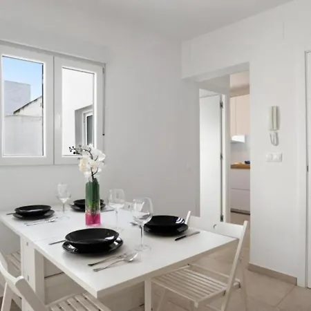 Apartamento Luna 3 - Solo Familias O Parejas -55m2 - No Grupos