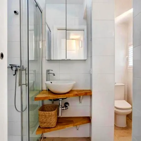 Luna 3 - Solo Familias O Parejas -55m2 - No Grupos