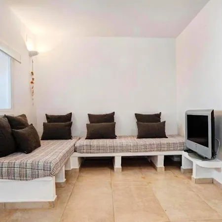 Luna 3 - Solo Familias O Parejas -55m2 - No Grupos