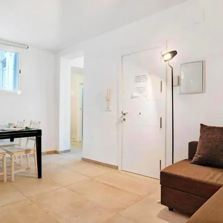 Apartamento Luna 3 - Solo Familias O Parejas -55m2 - No Grupos