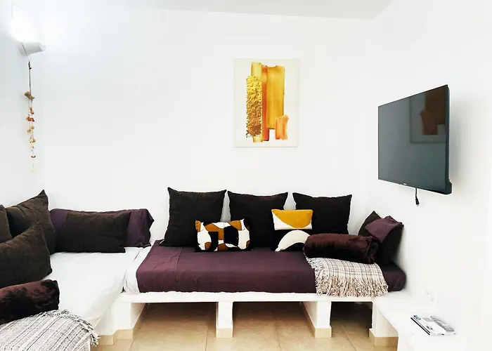 Alazul Extramuros Apartman *